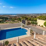 Cozy 1-bedroom Retreat Roca 旅馆 埃斯特波纳