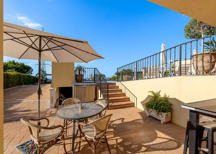 Хостел Cozy 1-bedroom Retreat Roca *